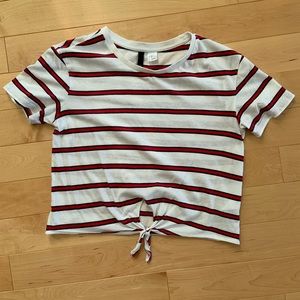 Red striped tie front tee - H&M XS